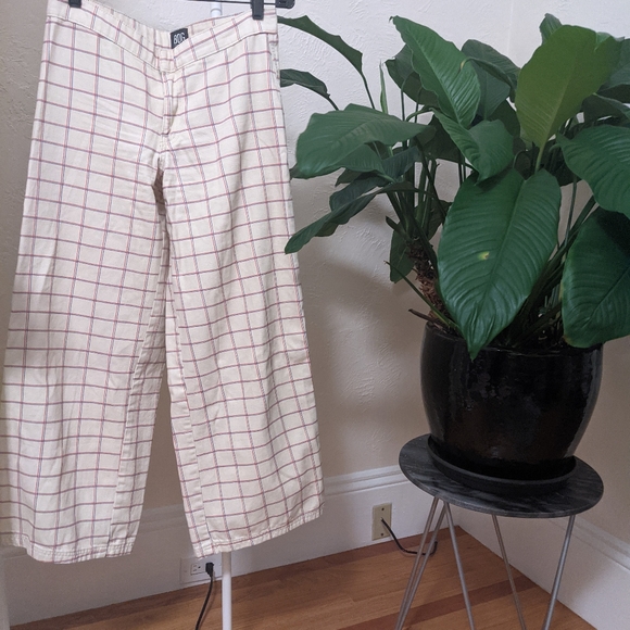 BDG checker wide legged pant - Picture 1 of 3